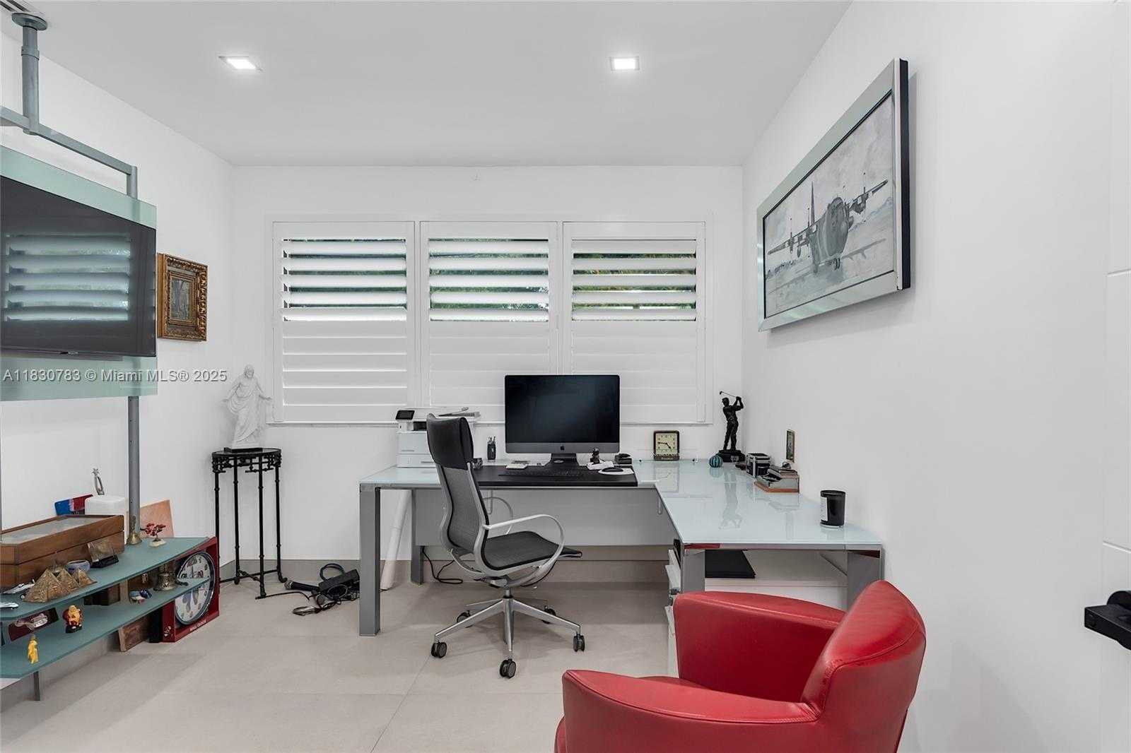 Small Image of 501 NORTH EAST 105TH ST, Miami Shores Number 18