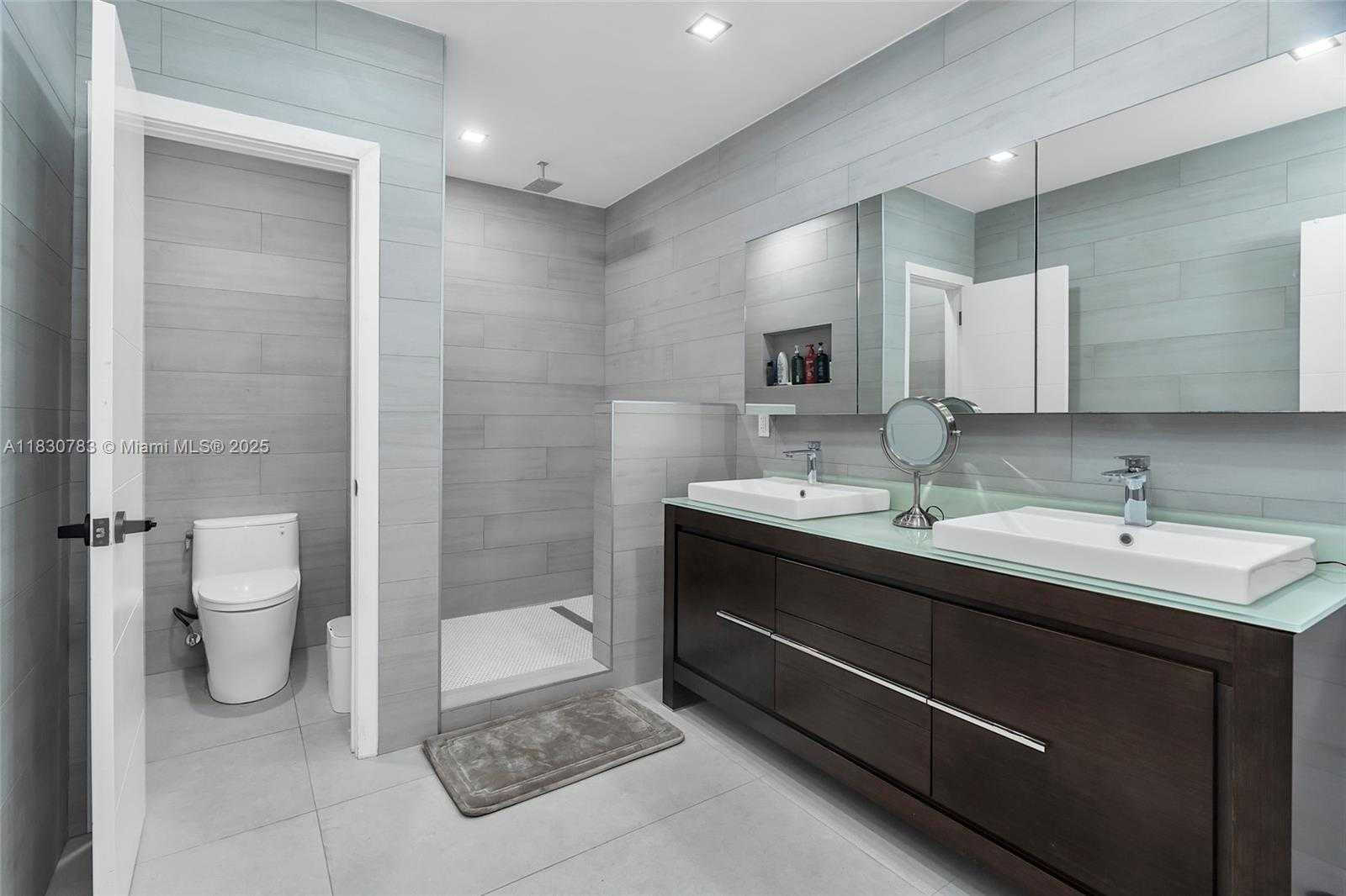Small Image of 501 NORTH EAST 105TH ST, Miami Shores Number 21