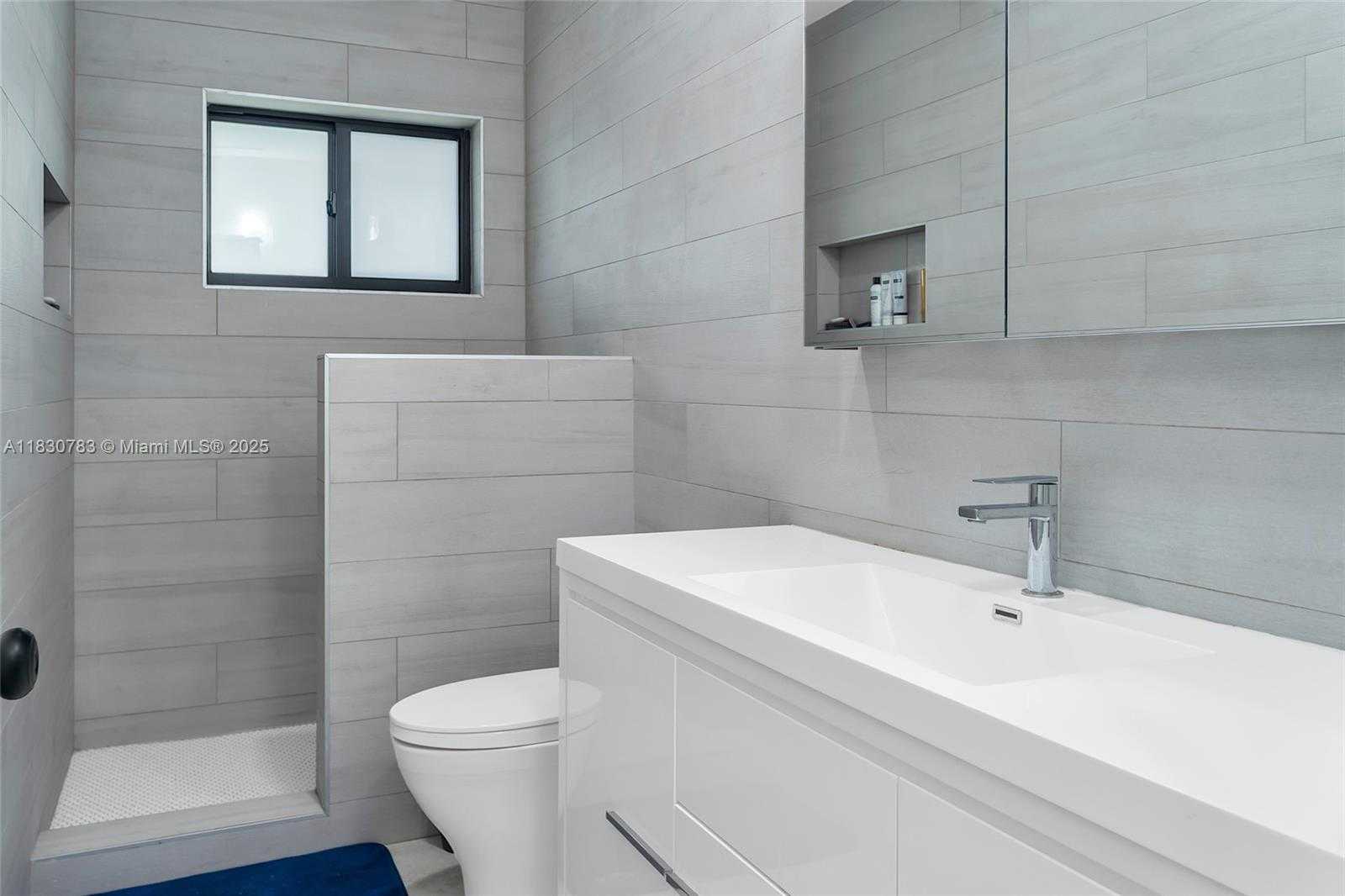 Small Image of 501 NORTH EAST 105TH ST, Miami Shores Number 23