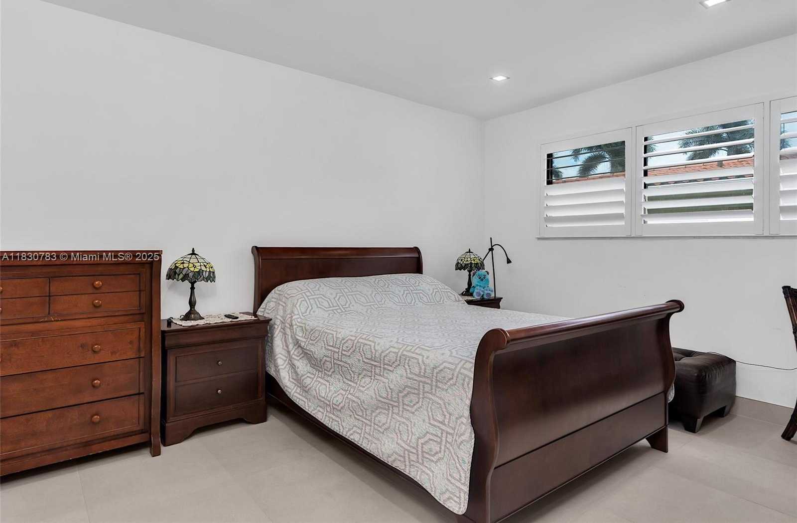 Small Image of 501 NORTH EAST 105TH ST, Miami Shores Number 25
