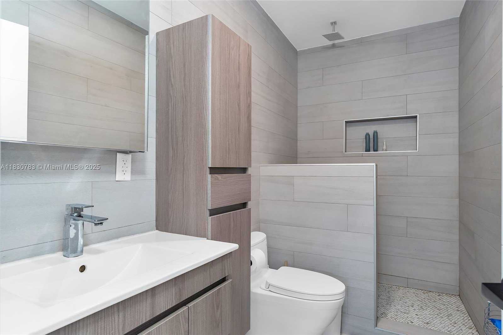 Small Image of 501 NORTH EAST 105TH ST, Miami Shores Number 28