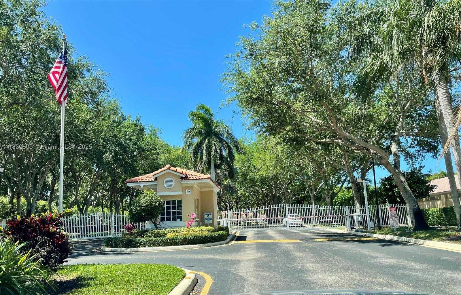 Small Image of Boynton Beach Number 4