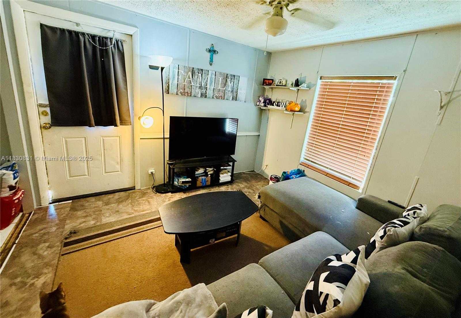 Small Image of 19800 SOUTH WEST 180TH #583, Miami Number 10