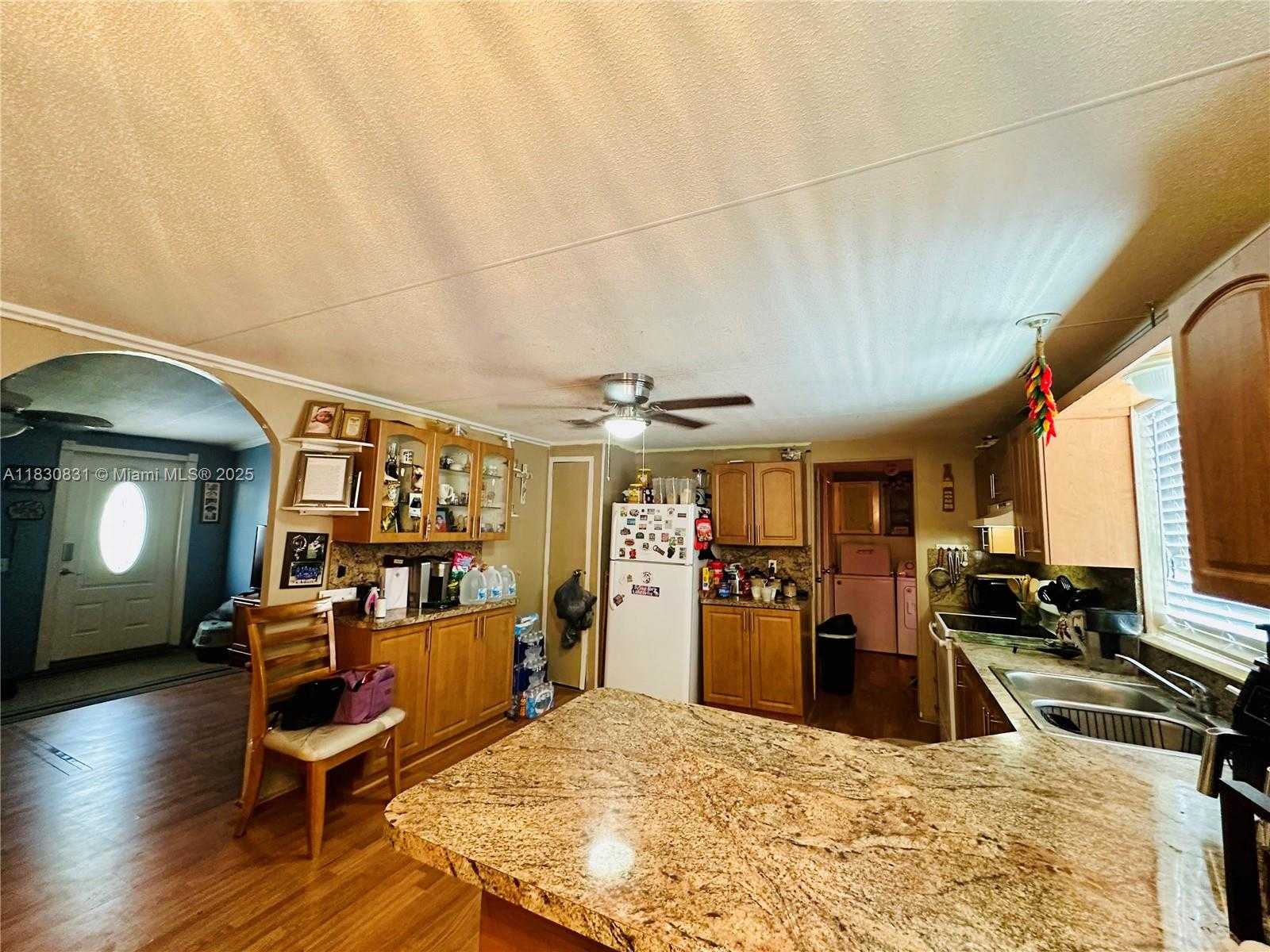 Small Image of 19800 SOUTH WEST 180TH #583, Miami Number 4