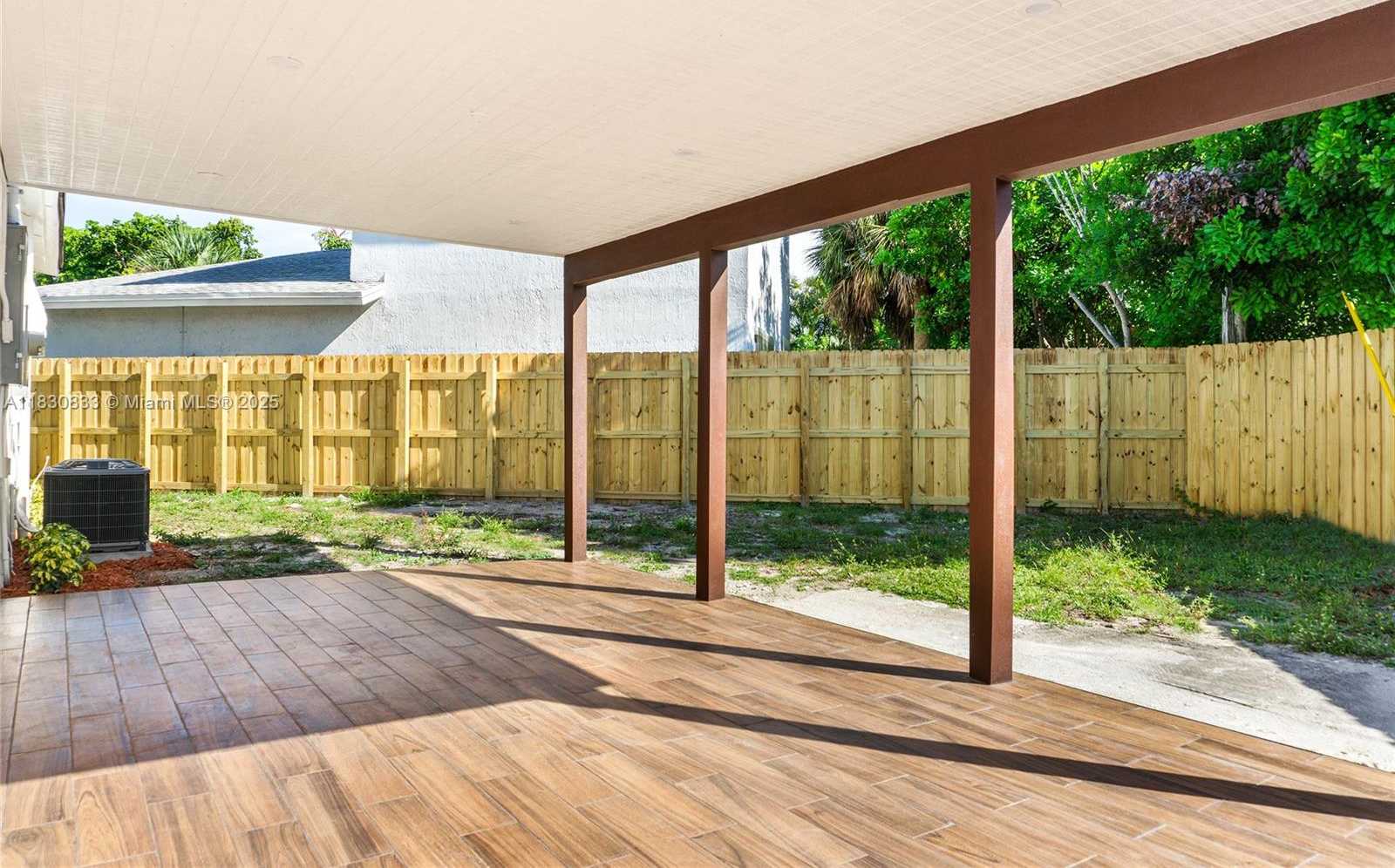 Small Image of 2649 NORTH EAST 13TH TER, Pompano Beach Number 6