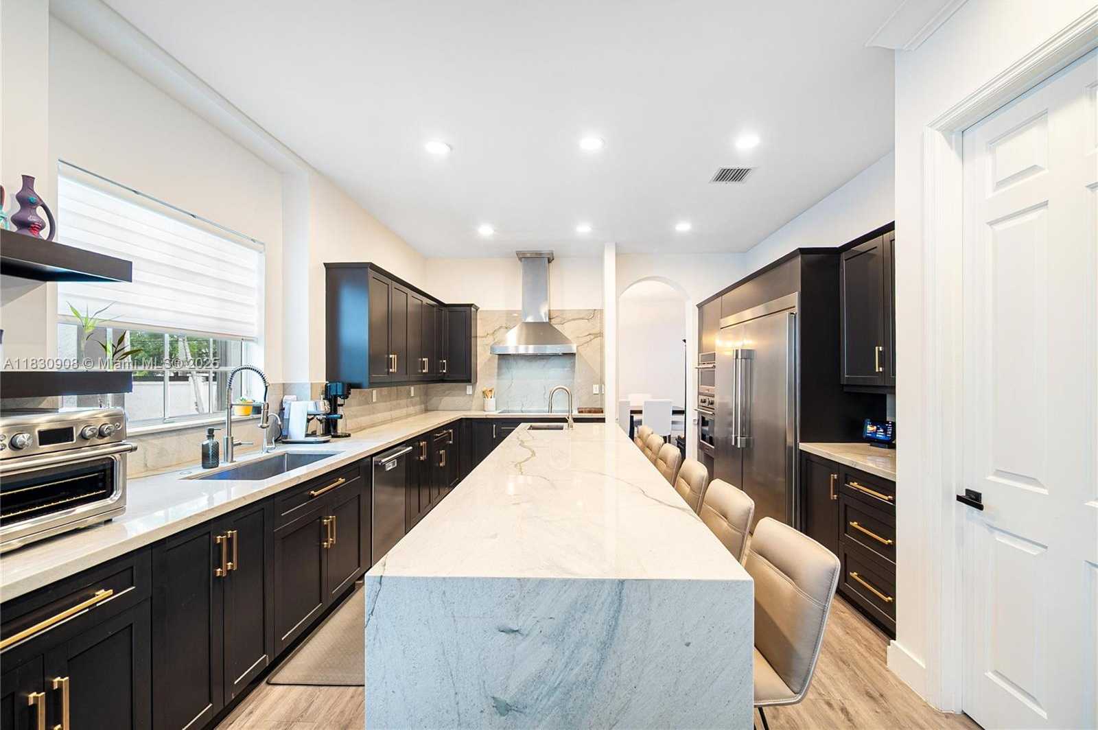 Small Image of 7202 SOUTH WEST 123RD PL, Miami Number 10