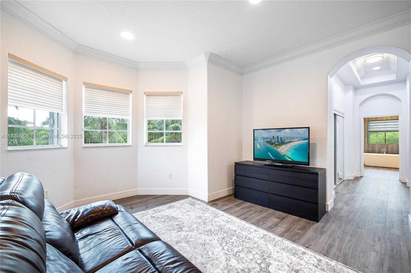 Small Image of 7202 SOUTH WEST 123RD PL, Miami Number 27