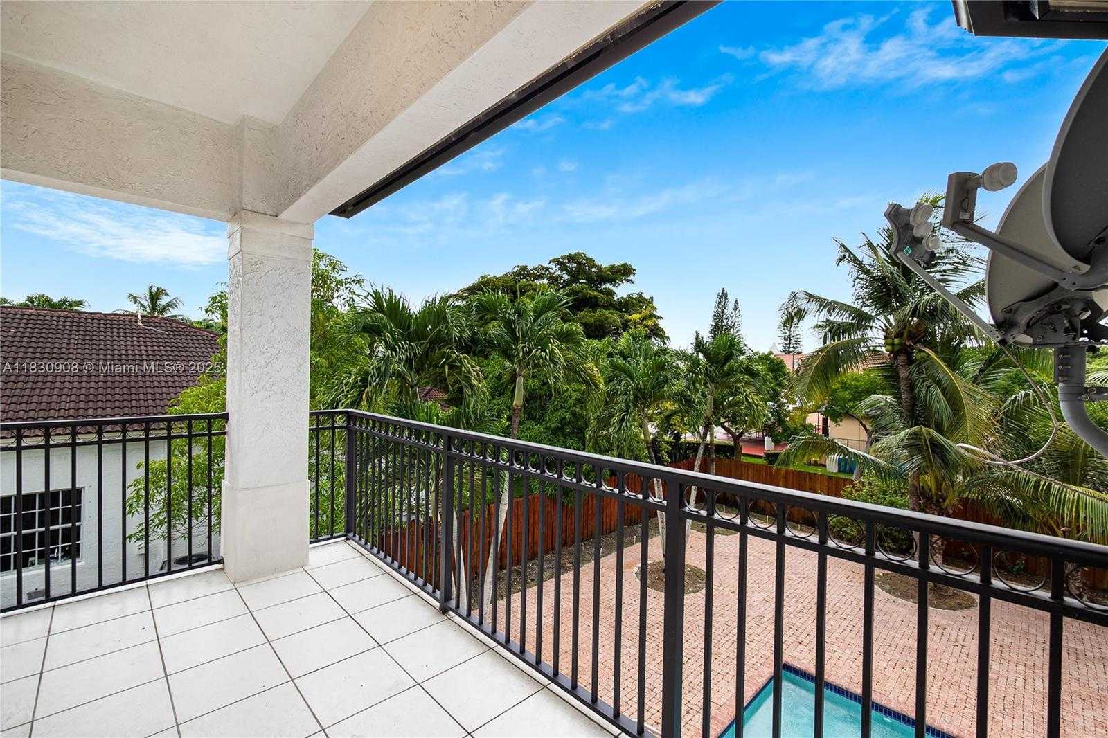 Small Image of 7202 SOUTH WEST 123RD PL, Miami Number 33