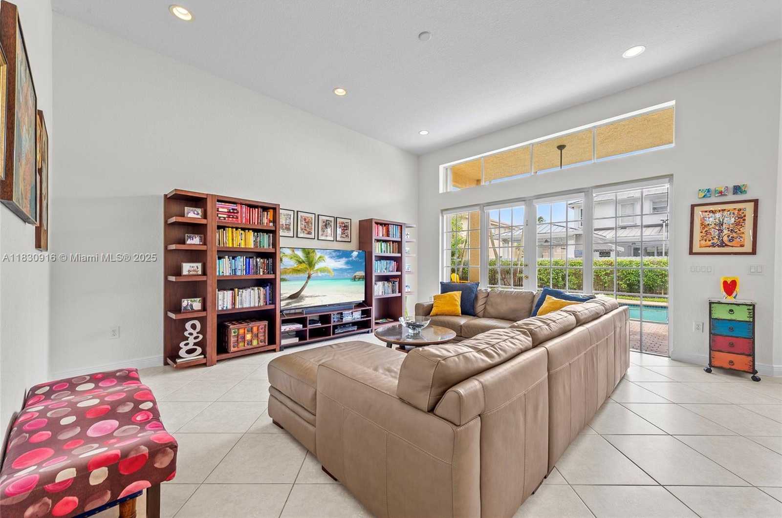 Small Image of 19442 SOUTH WEST 39TH ST, Miramar Number 13