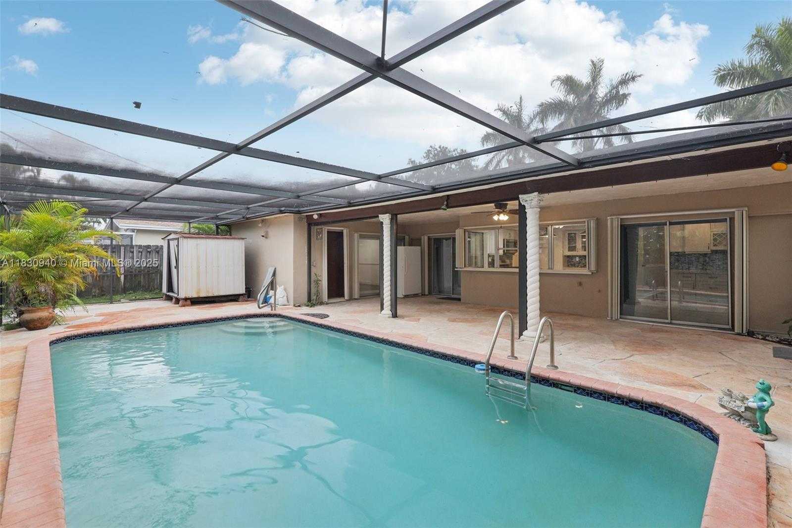 Small Image of 3842 SOUTH WEST 68TH AVE, Miramar Number 12