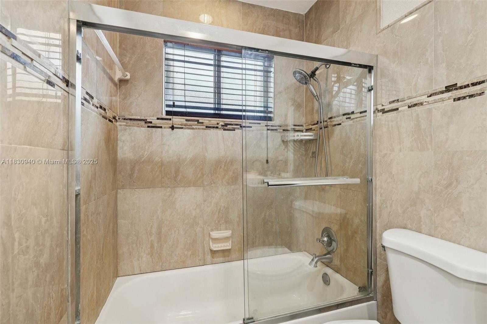 Small Image of 3842 SOUTH WEST 68TH AVE, Miramar Number 39
