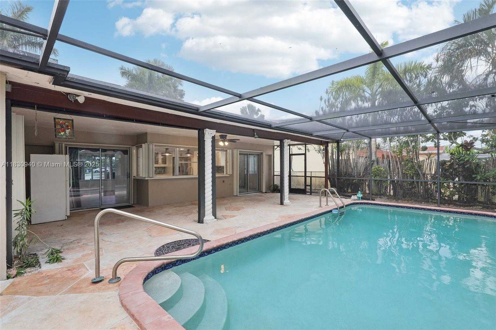 Small Image of 3842 SOUTH WEST 68TH AVE, Miramar Number 48