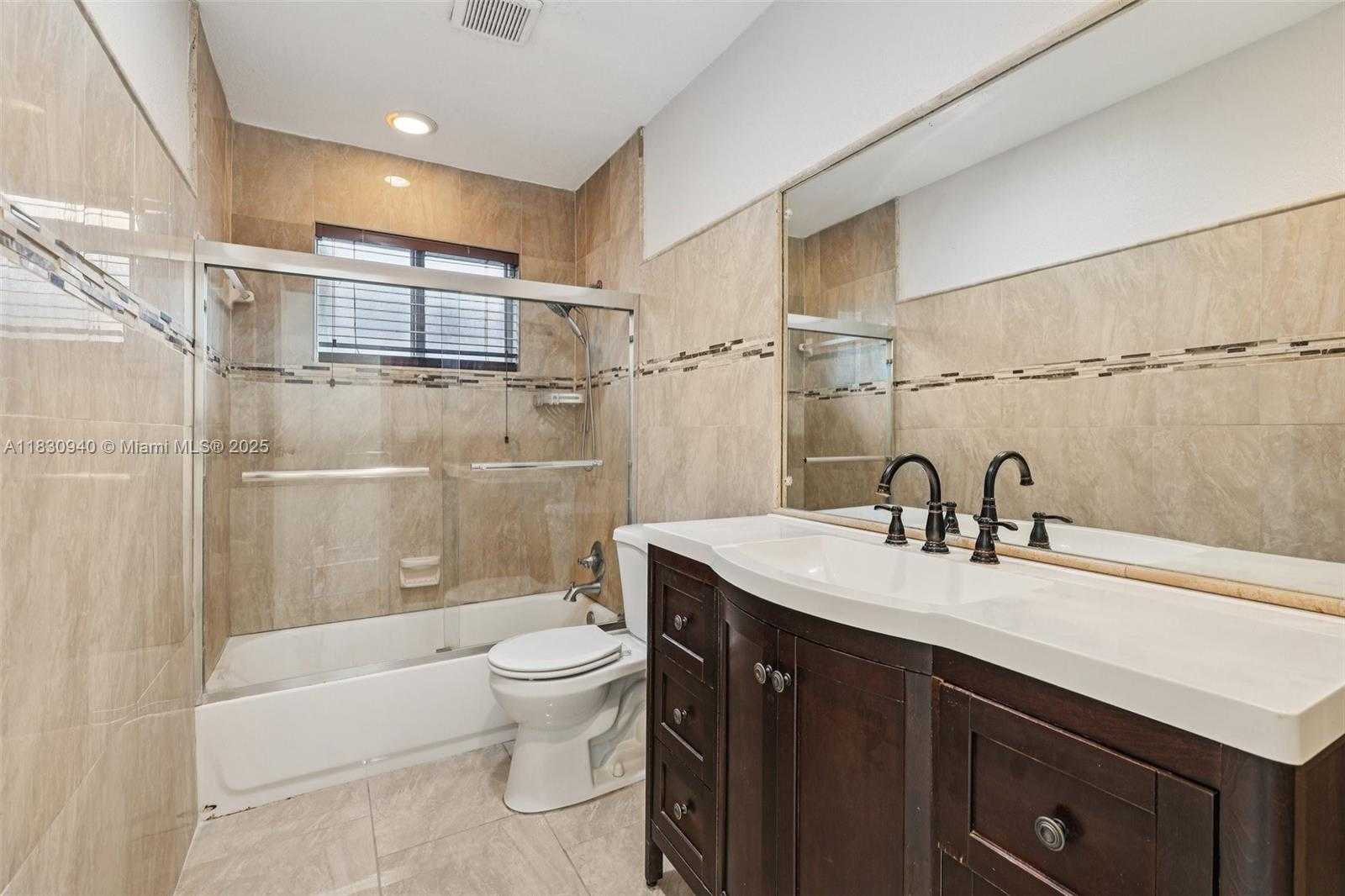 Small Image of 3842 SOUTH WEST 68TH AVE, Miramar Number 9