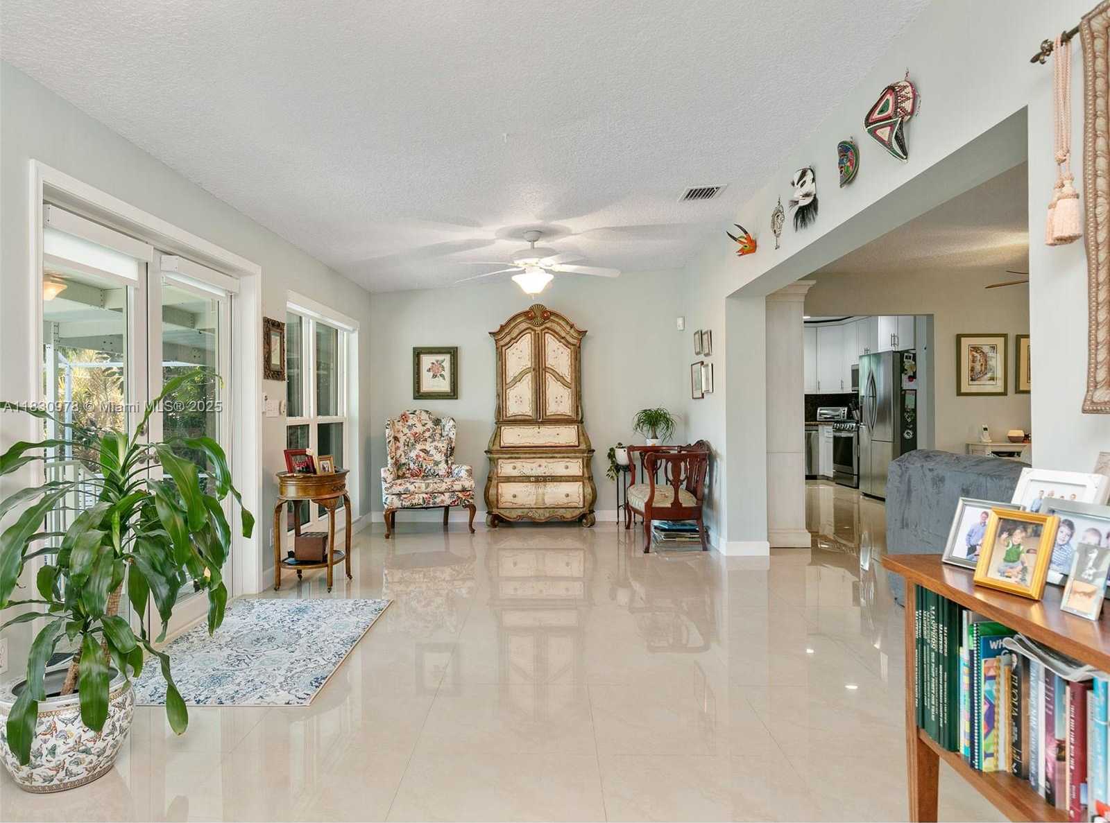 Small Image of 20565 SOUTH WEST 80TH PL, Cutler Bay Number 29