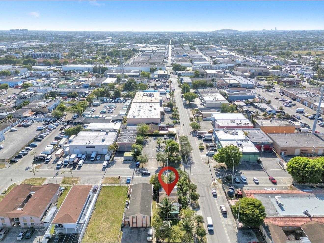 Small Image of 190 WEST 27TH ST, Hialeah Number 3
