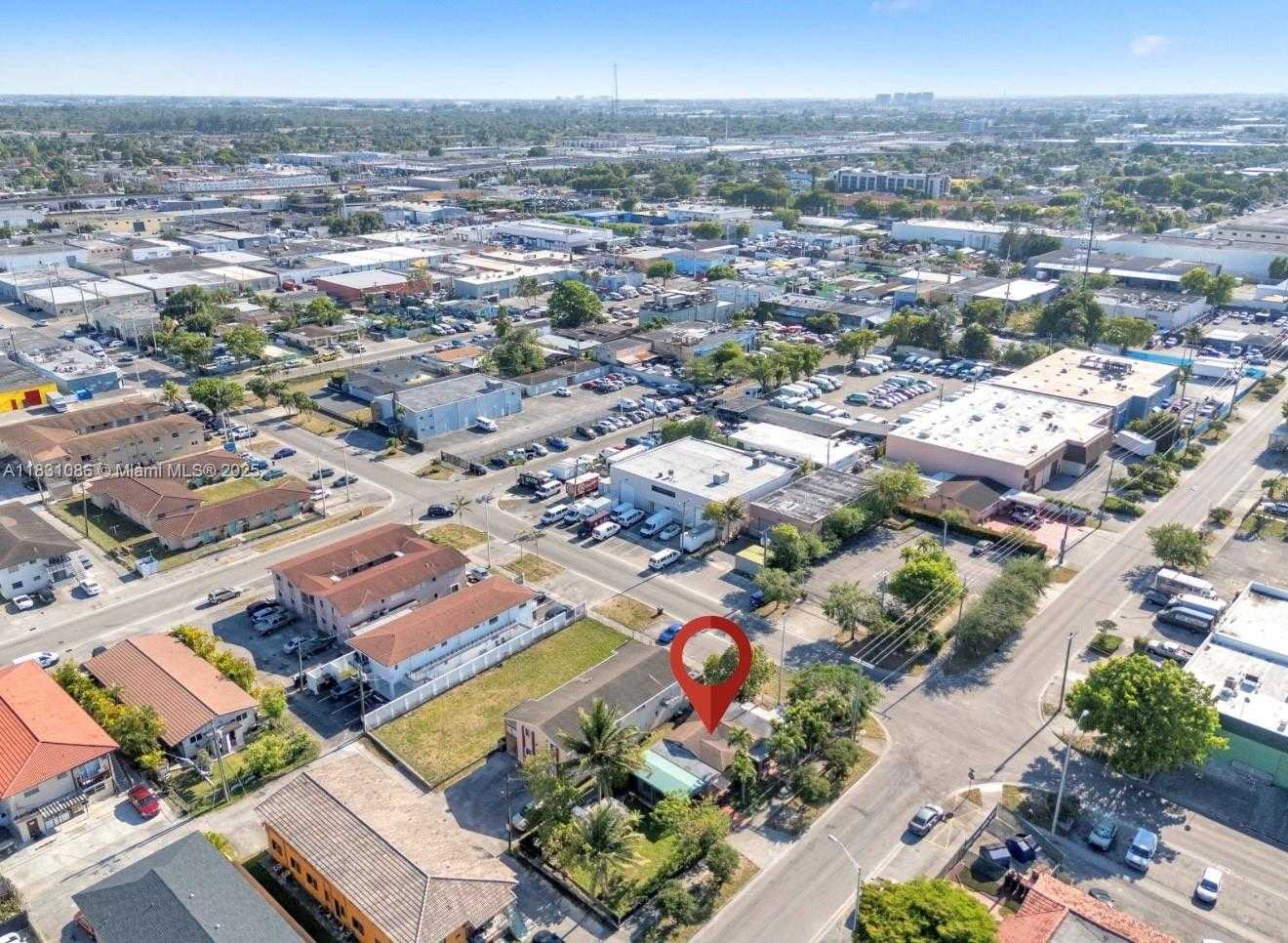 Small Image of 190 WEST 27TH ST, Hialeah Number 4
