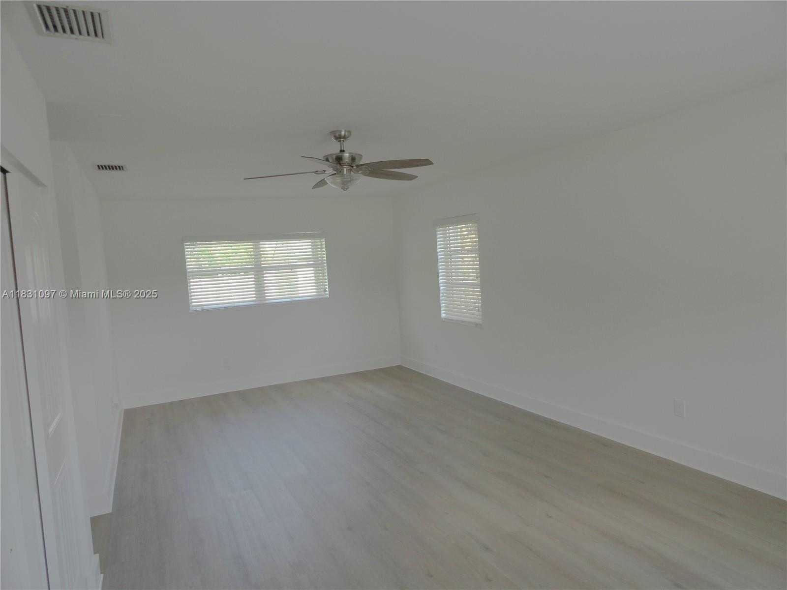 Small Image of 18901 SOUTH WEST 97TH AVE, Cutler Bay Number 10