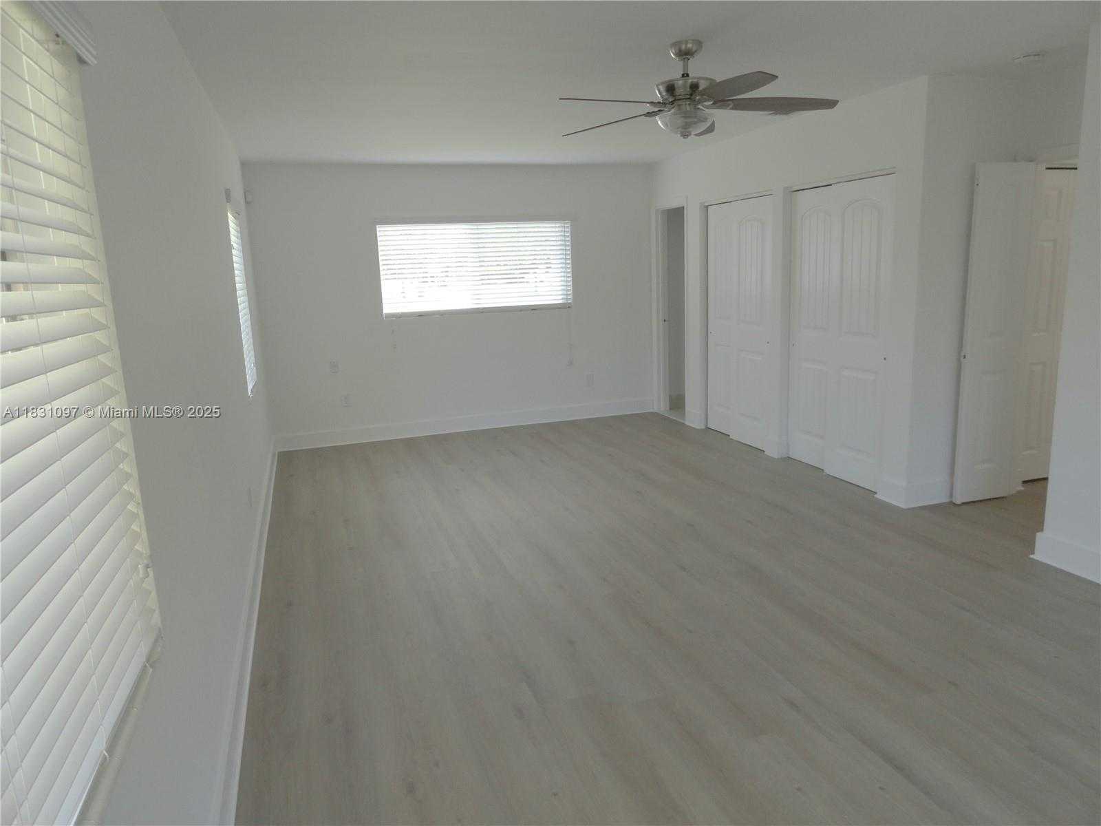 Small Image of 18901 SOUTH WEST 97TH AVE, Cutler Bay Number 9