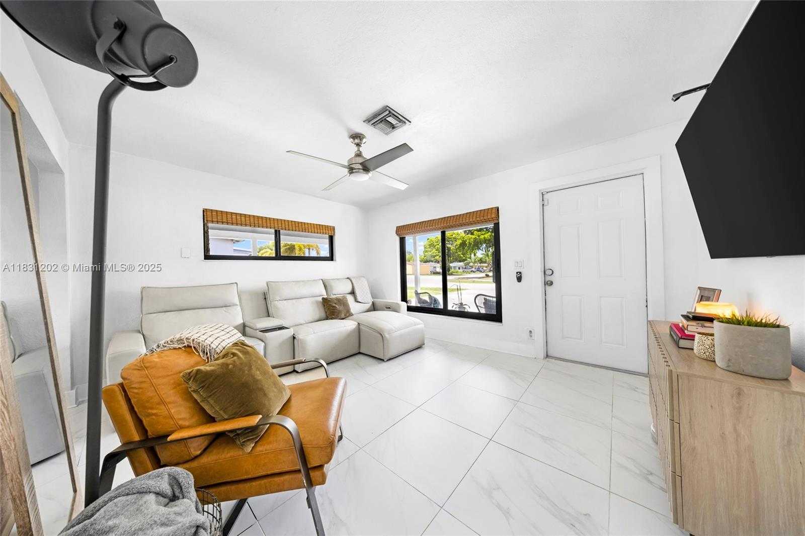 Small Image of 210 NORTH EAST 51ST CT, Oakland Park Number 10