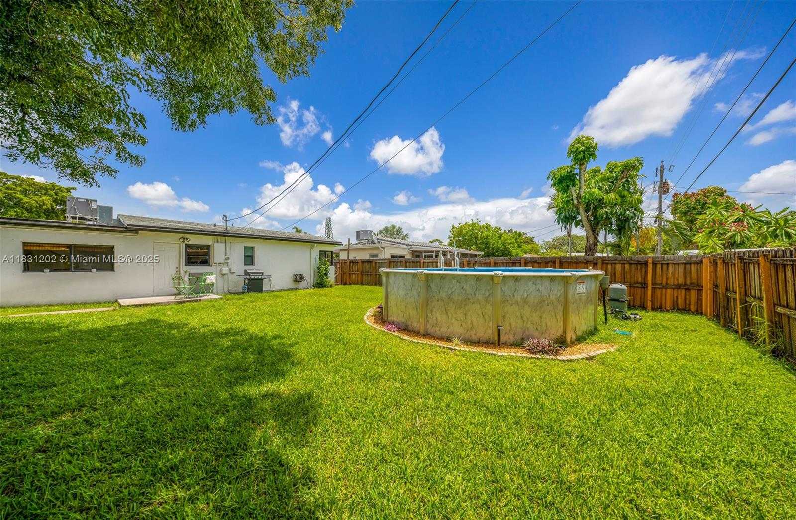 Small Image of 210 NORTH EAST 51ST CT, Oakland Park Number 24