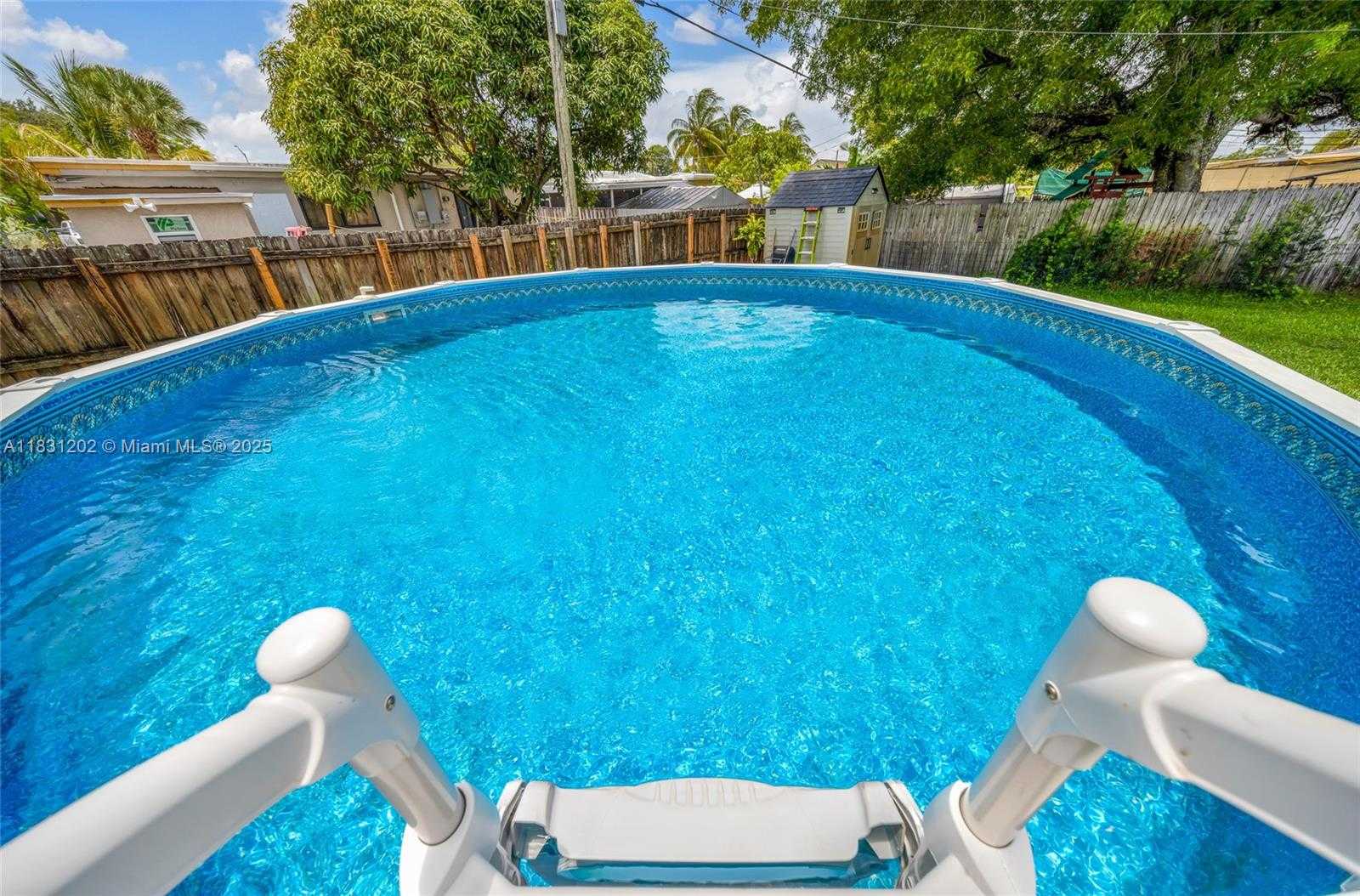 Small Image of 210 NORTH EAST 51ST CT, Oakland Park Number 27