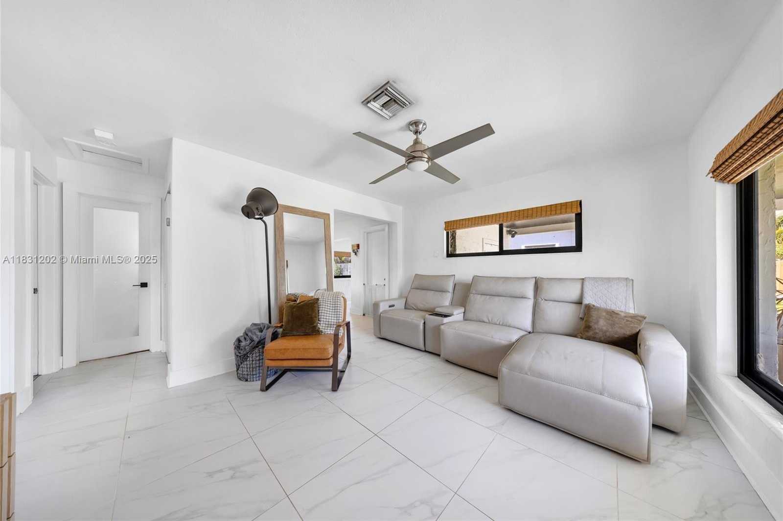 Small Image of 210 NORTH EAST 51ST CT, Oakland Park Number 6