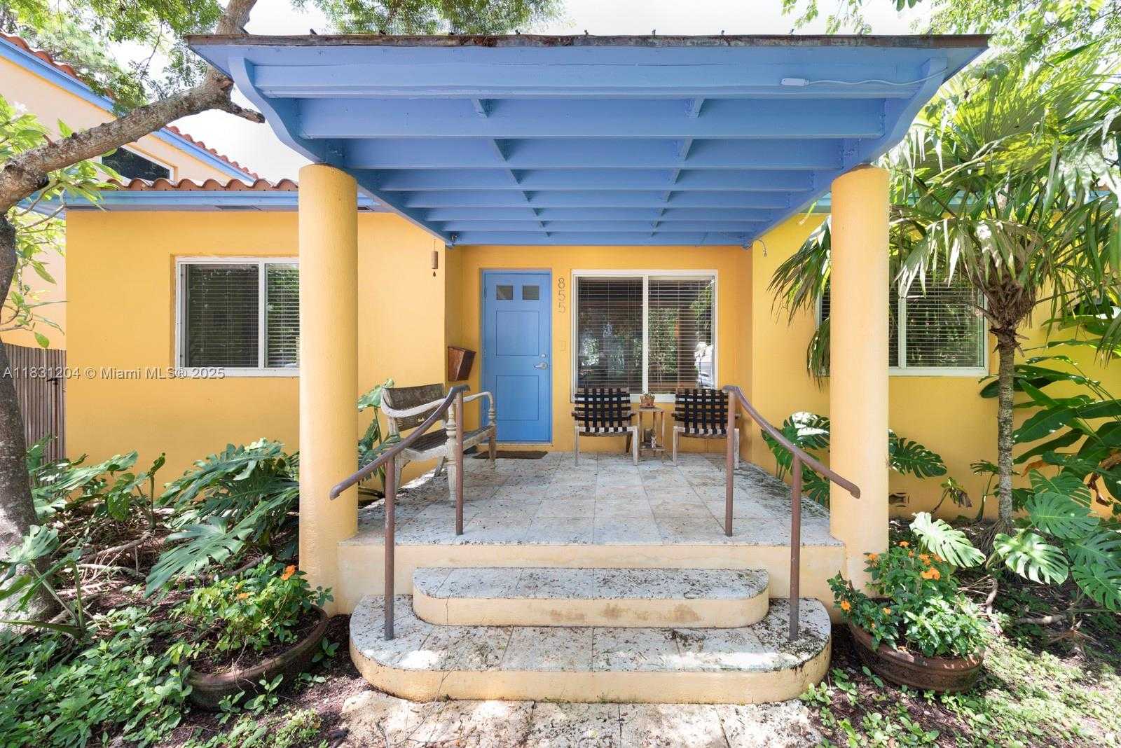 Small Image of 855 NORTH EAST 111TH ST, Biscayne Park Number 15