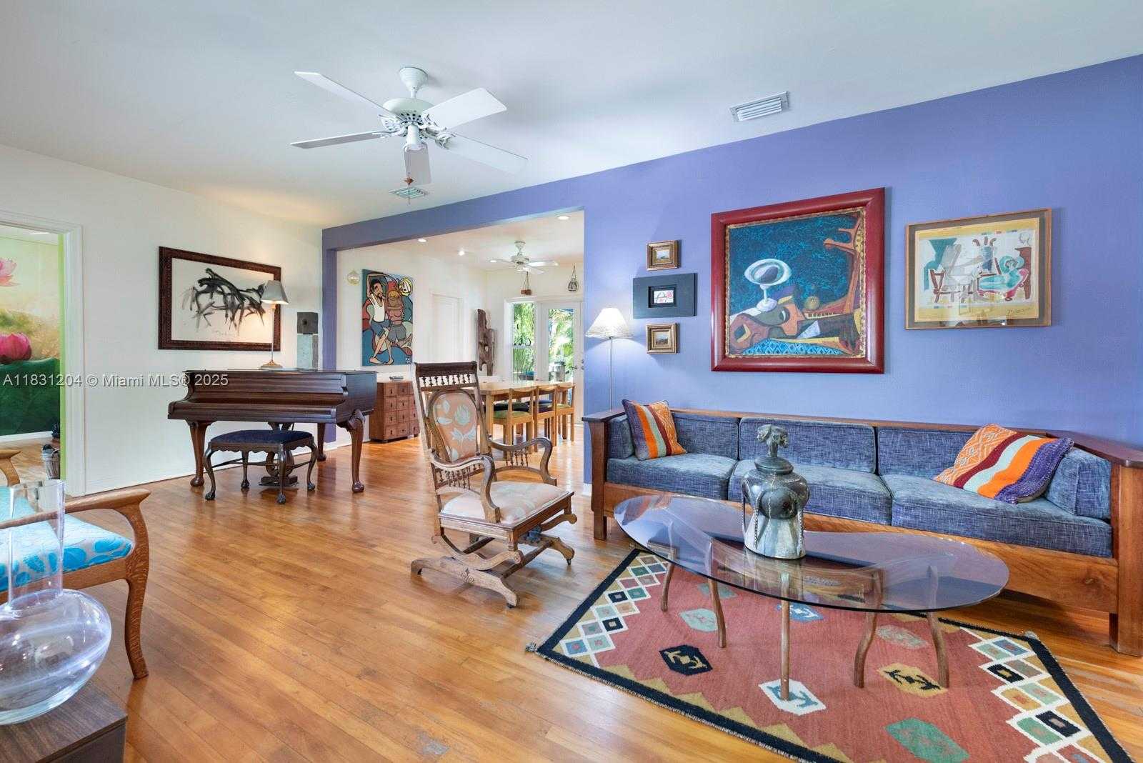 Small Image of 855 NORTH EAST 111TH ST, Biscayne Park Number 2
