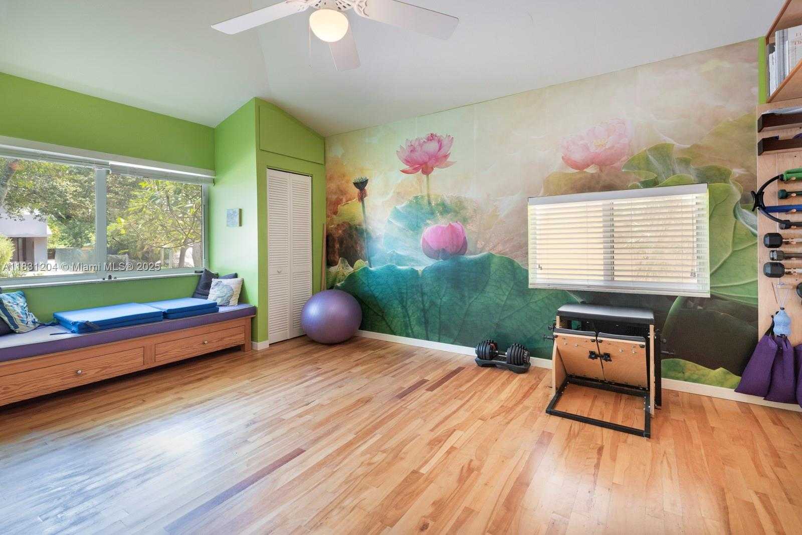 Small Image of 855 NORTH EAST 111TH ST, Biscayne Park Number 21