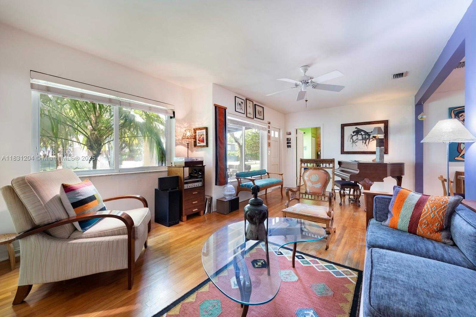Small Image of 855 NORTH EAST 111TH ST, Biscayne Park Number 3