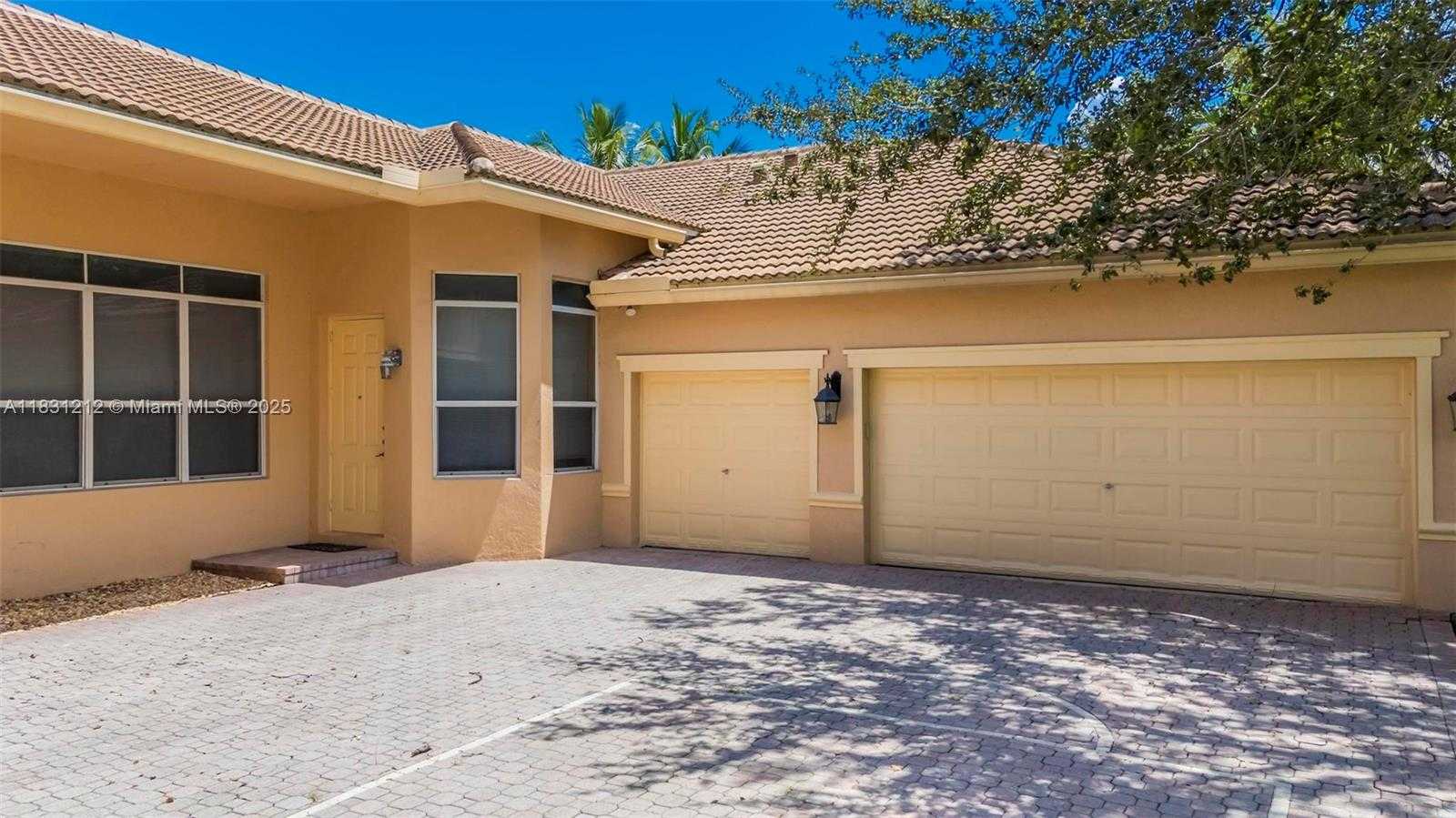 Small Image of 3230 SOUTH WEST 139TH TER, Davie Number 24