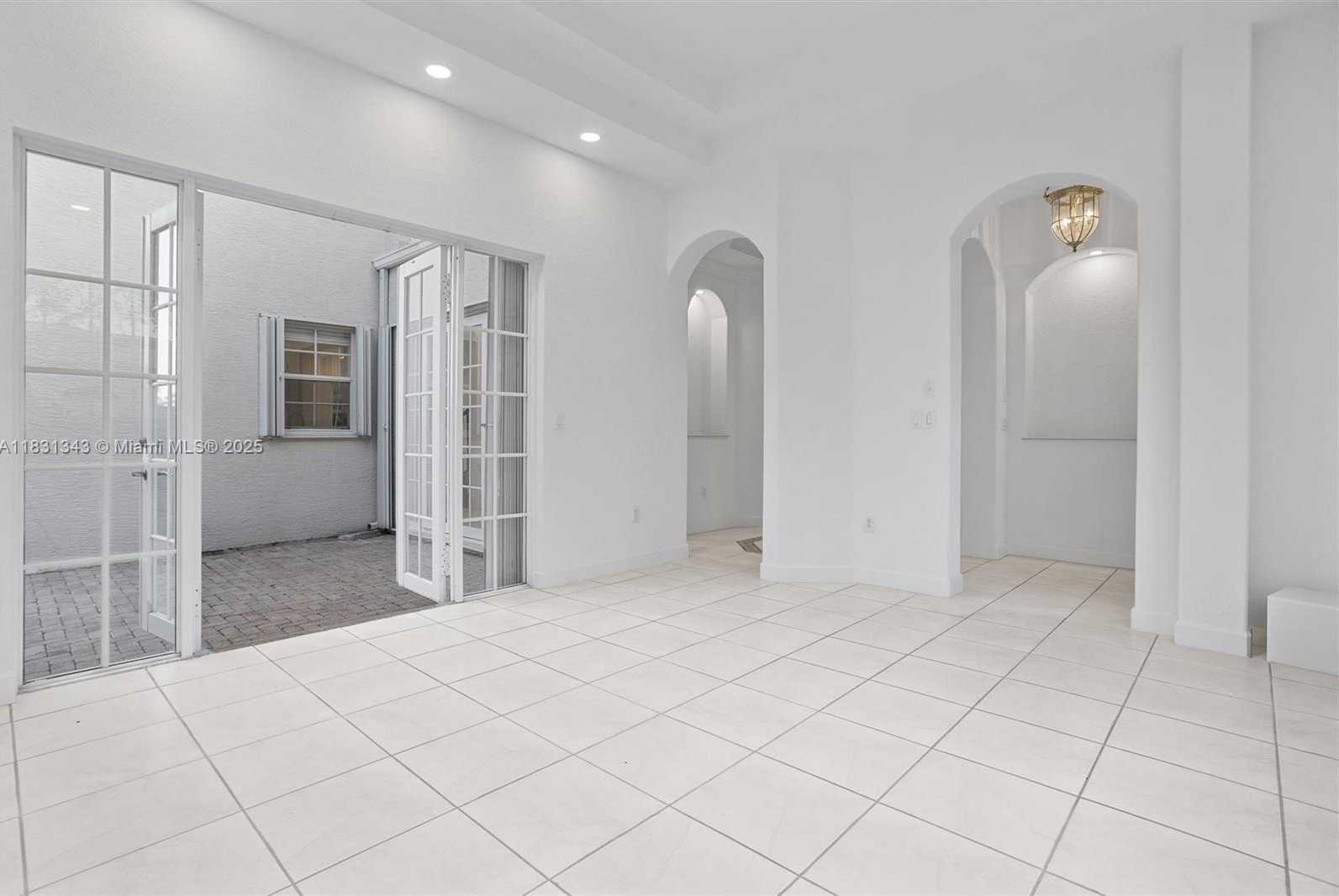 Small Image of 11388 NORTH WEST 68TH ST, Doral Number 14