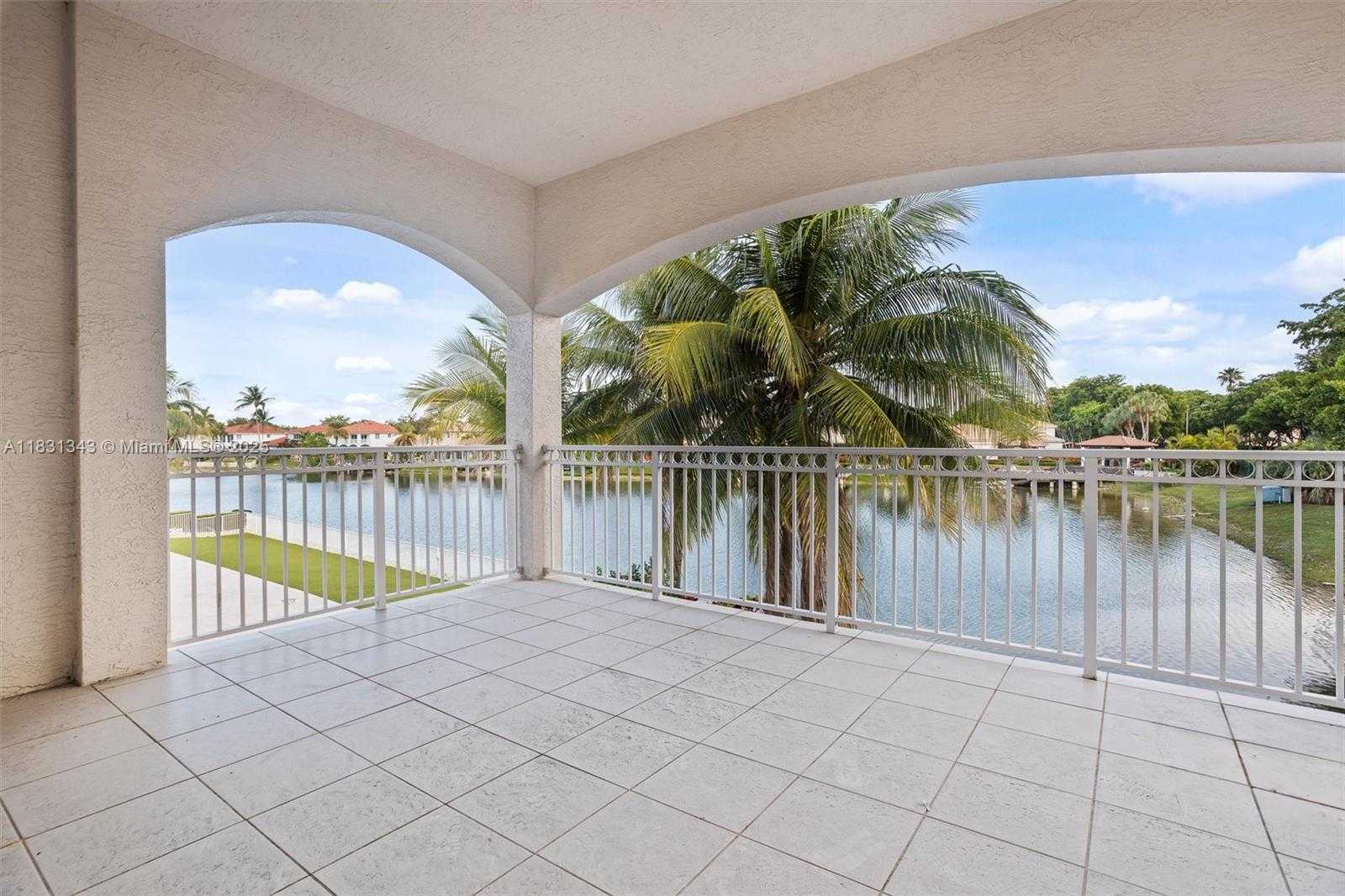 Small Image of 11388 NORTH WEST 68TH ST, Doral Number 20