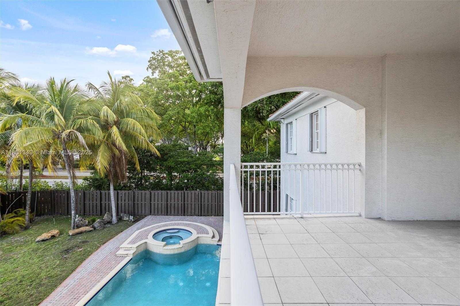 Small Image of 11388 NORTH WEST 68TH ST, Doral Number 22