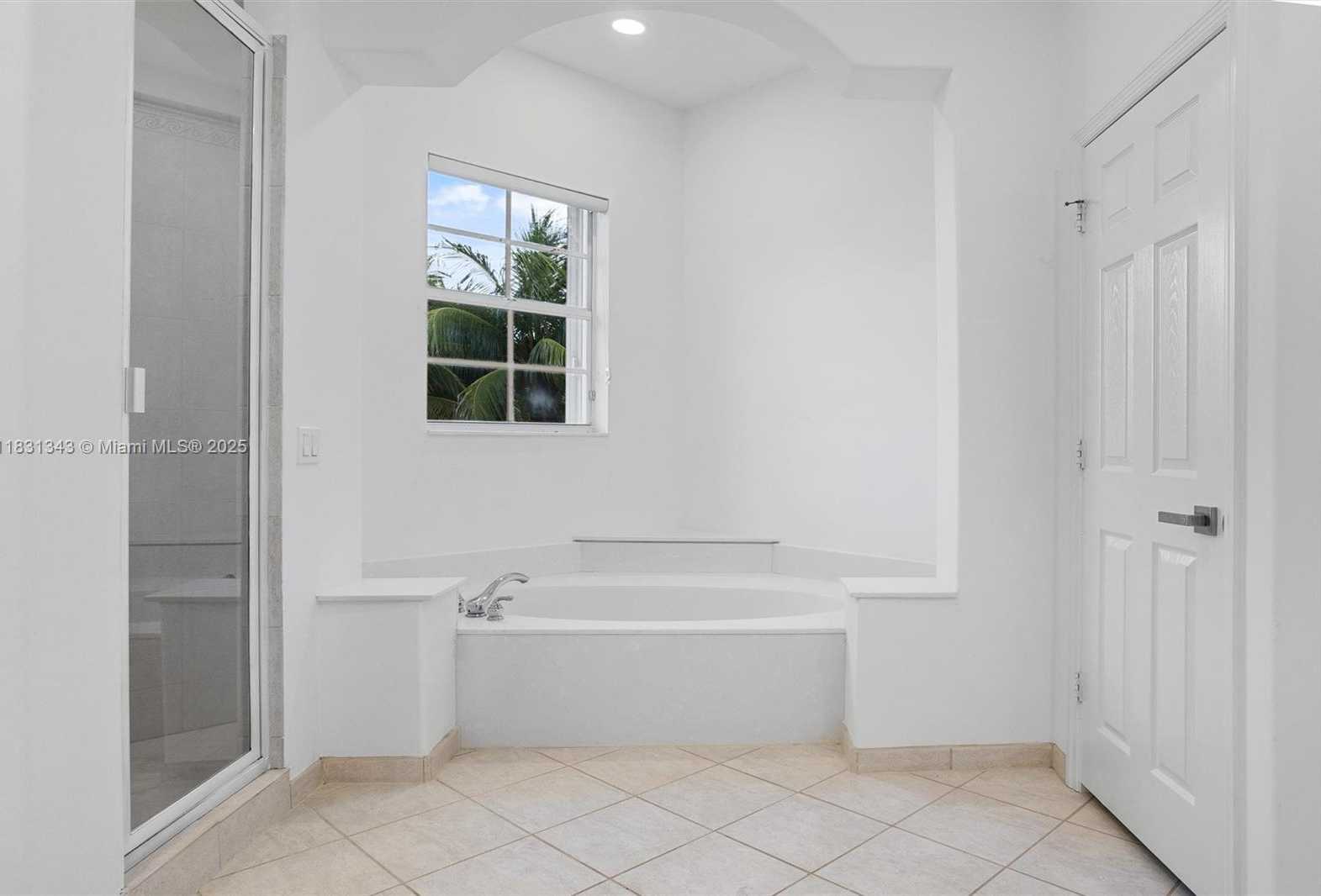 Small Image of 11388 NORTH WEST 68TH ST, Doral Number 24