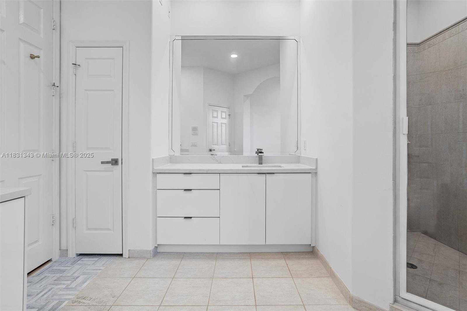 Small Image of 11388 NORTH WEST 68TH ST, Doral Number 25