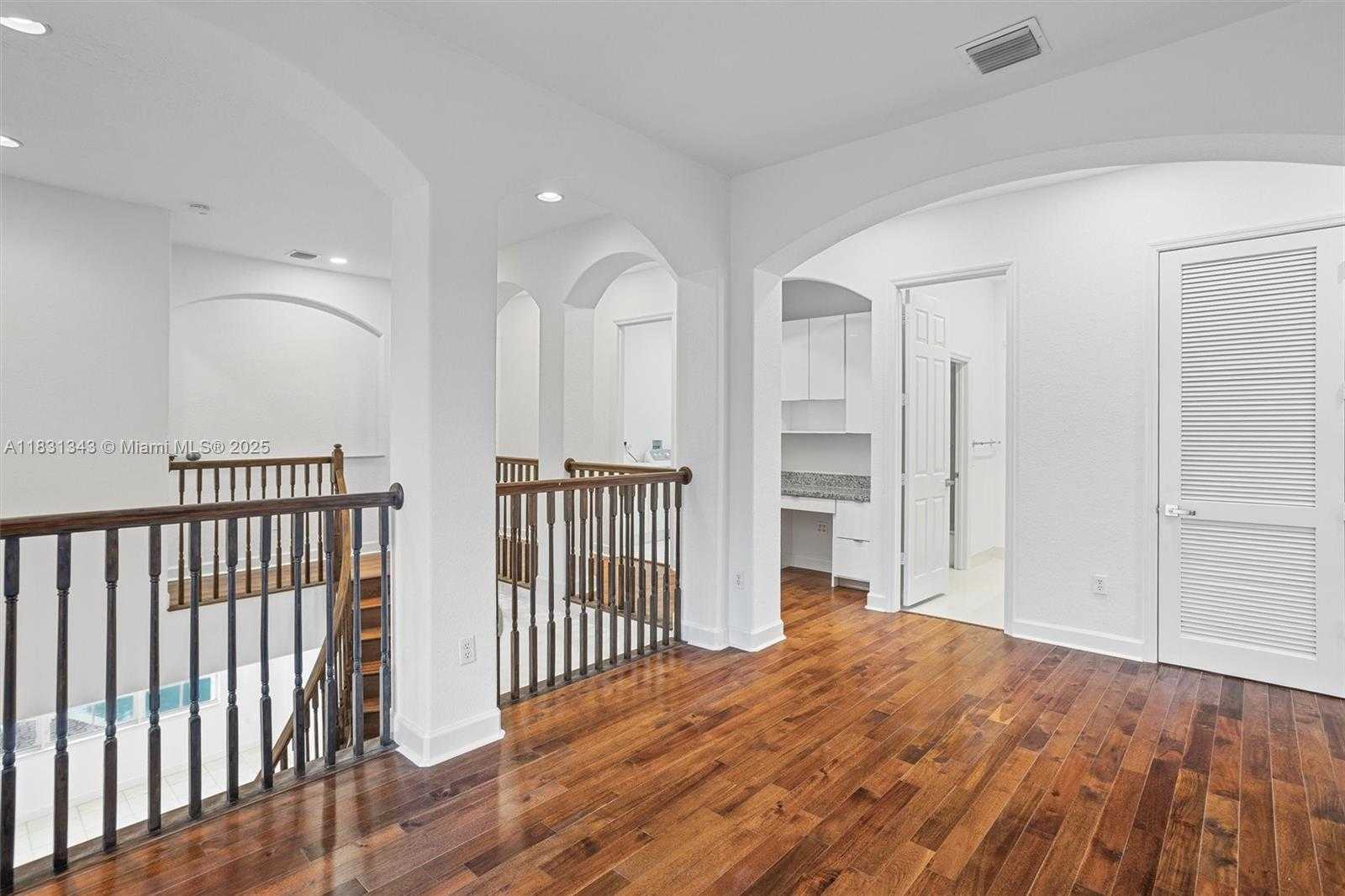 Small Image of 11388 NORTH WEST 68TH ST, Doral Number 26