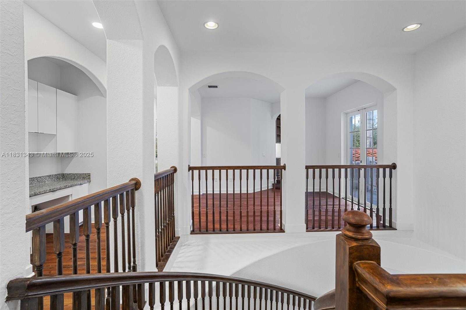Small Image of 11388 NORTH WEST 68TH ST, Doral Number 29
