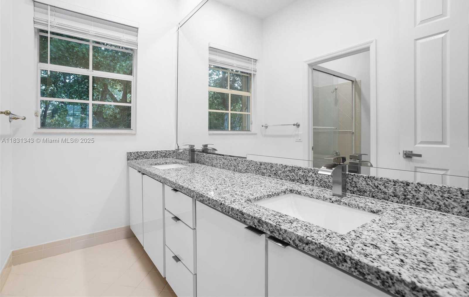 Small Image of 11388 NORTH WEST 68TH ST, Doral Number 38