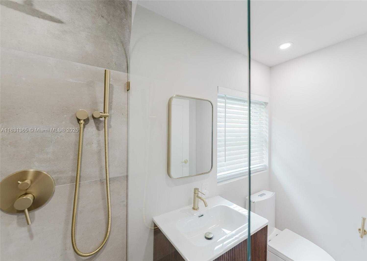 Small Image of 1430 SOUTH WEST 32ND CT, Fort Lauderdale Number 10