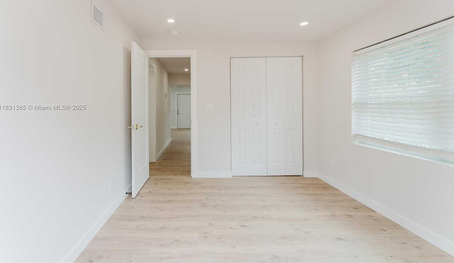 Small Image of 1430 SOUTH WEST 32ND CT, Fort Lauderdale Number 15