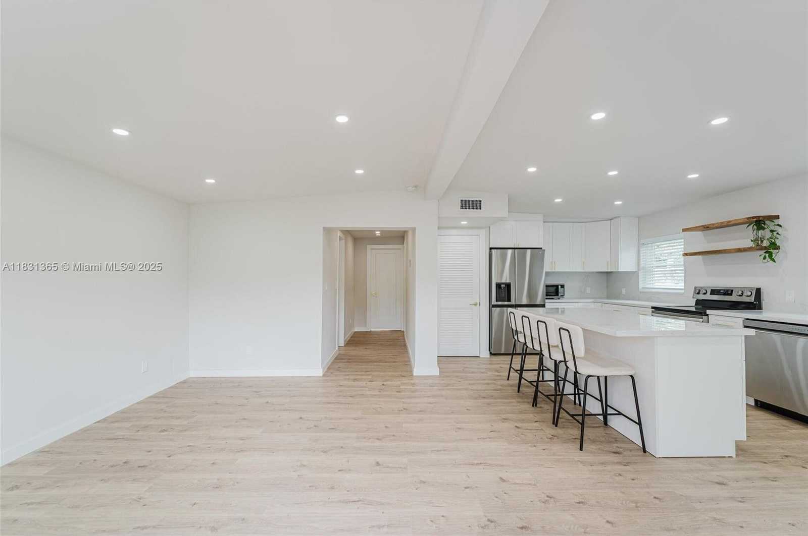 Small Image of 1430 SOUTH WEST 32ND CT, Fort Lauderdale Number 24
