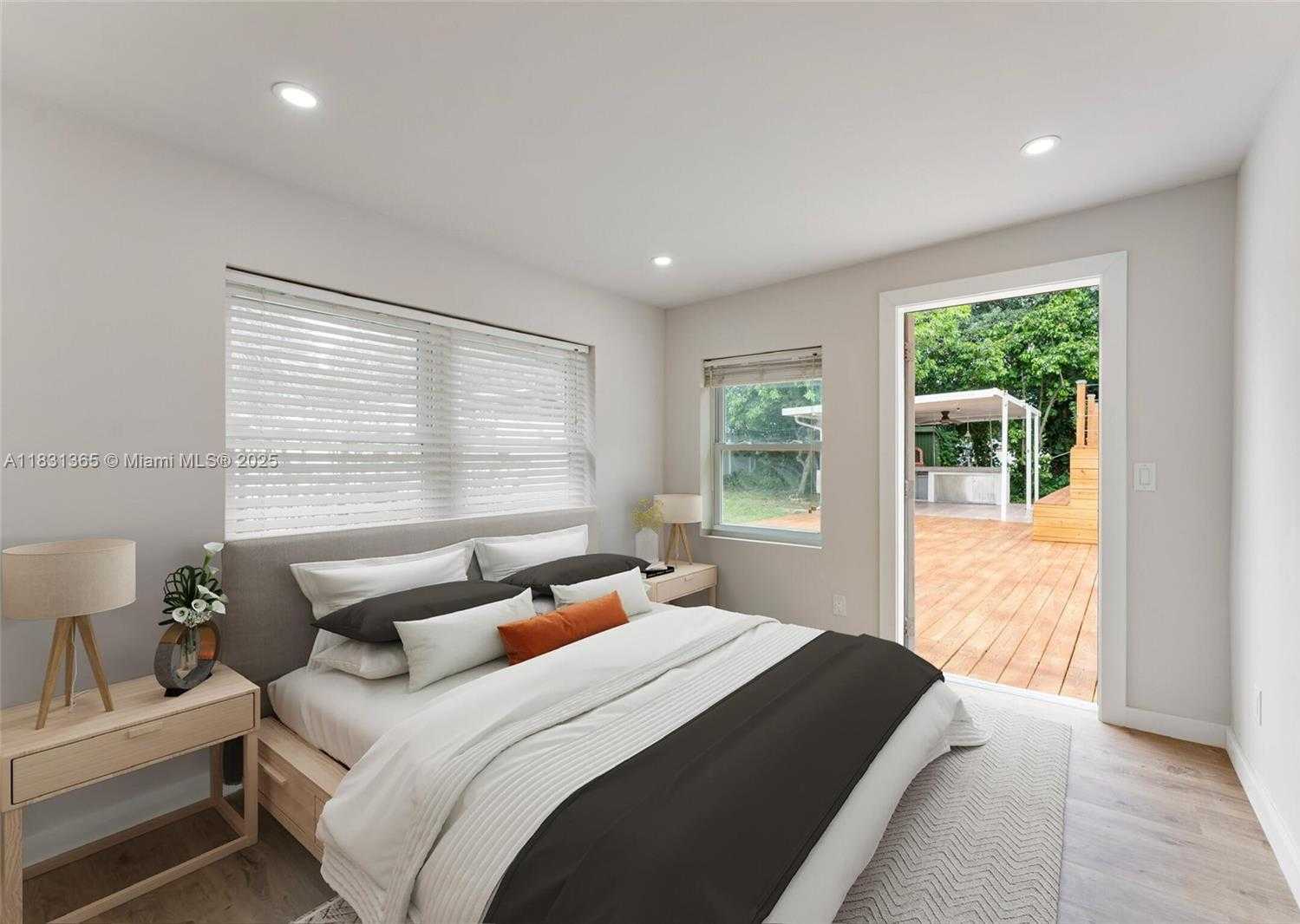 Small Image of 1430 SOUTH WEST 32ND CT, Fort Lauderdale Number 26