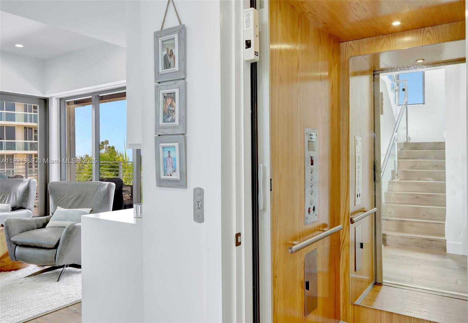 Small Image of 324 BALBOA ST, Hollywood Number 12