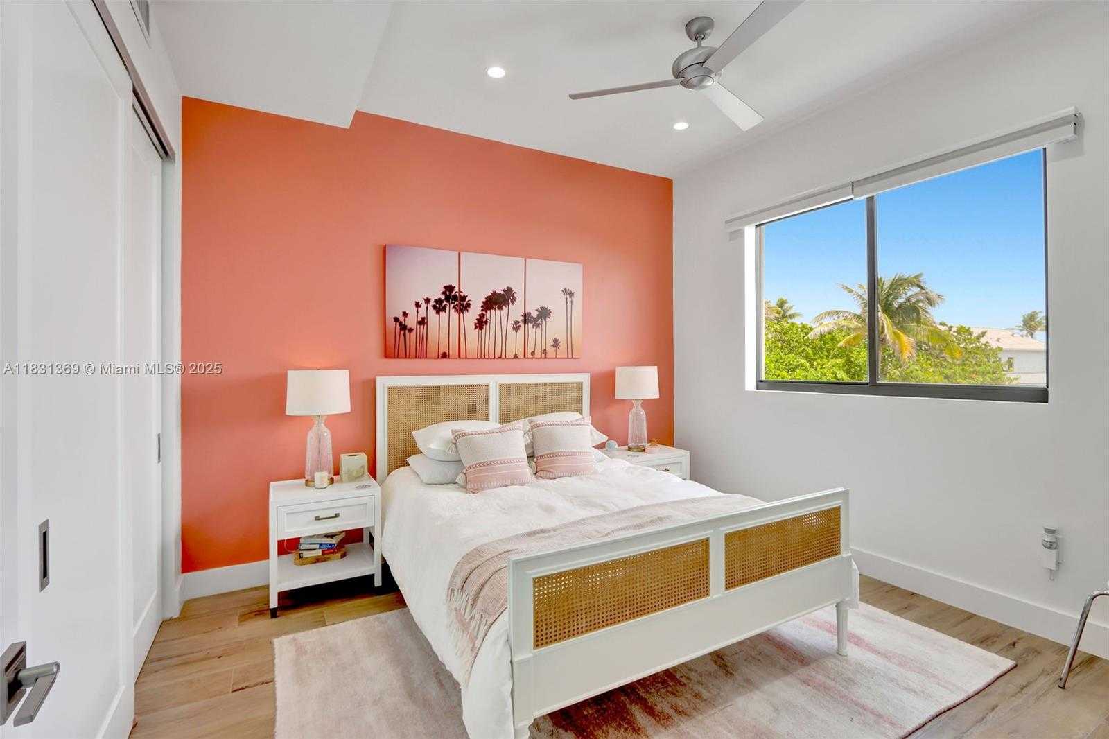 Small Image of 324 BALBOA ST, Hollywood Number 23