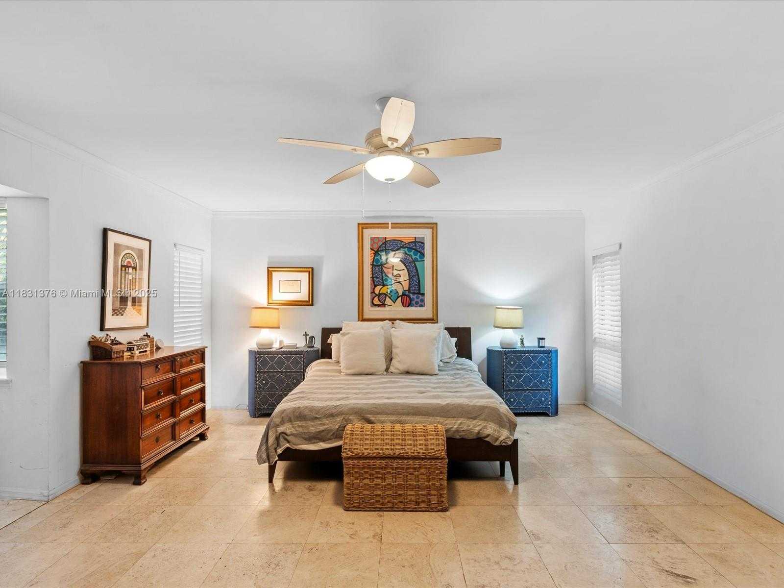 Small Image of 2700 SOUTH WEST 4TH AVE, Miami Number 23