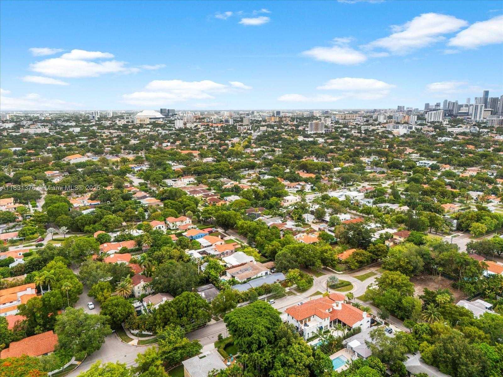 Small Image of 2700 SOUTH WEST 4TH AVE, Miami Number 40