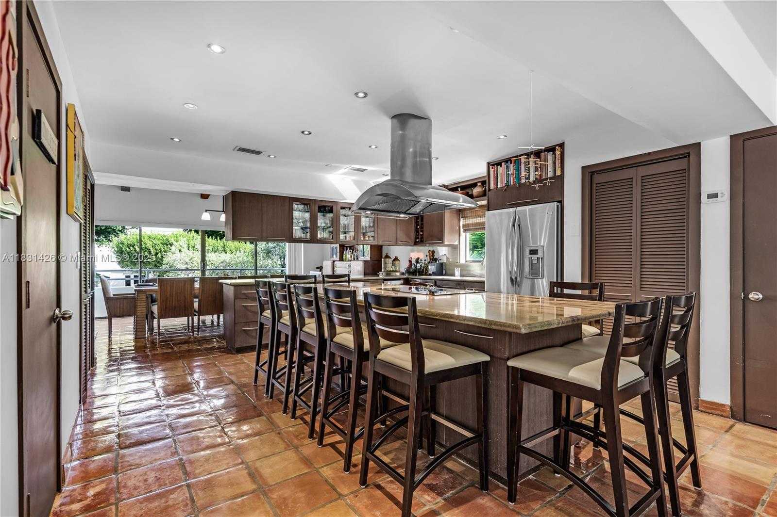 Small Image of 3520 ROCKERMAN RD, Miami Number 14