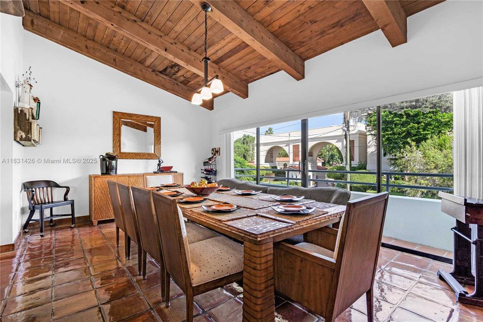 Small Image of 3520 ROCKERMAN RD, Miami Number 20