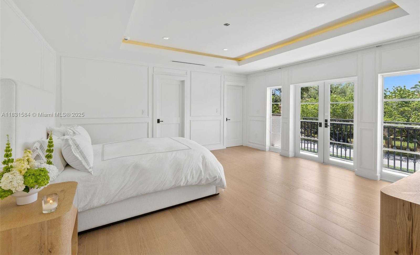 Small Image of 506 SUNSET DR, Coral Gables Number 17